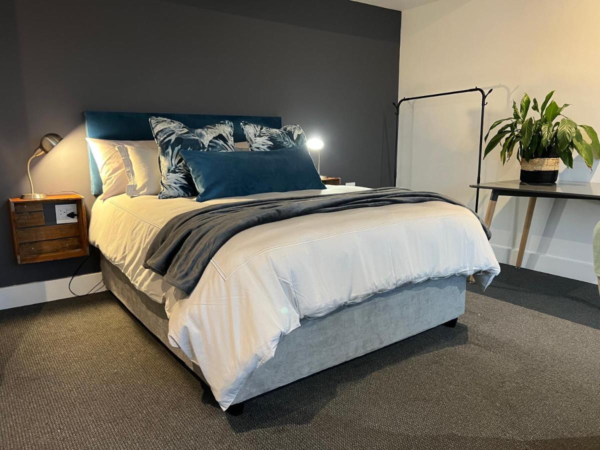 Waterfront Studio Apartment No 5 ヘルマナス エクステリア 写真